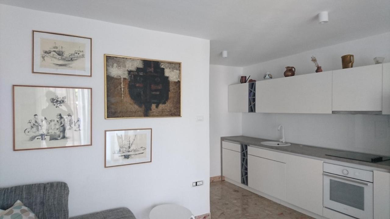 Sol Apartment 巴斯卡 外观 照片